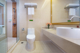 Vienna Hotel Meilin Road