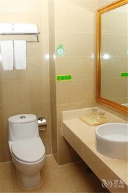 Vienna Hotel Shenzhen Fuyong Qiaotou Branch