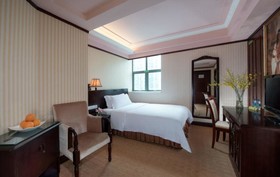 Vienna Hotel Shenzhen International