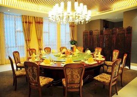 Welmetal Garden Business Hotel
