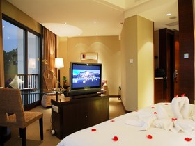 Golden Bay Resort Hotel