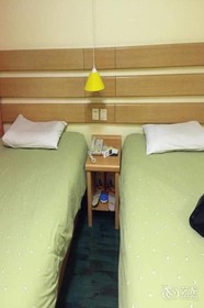 Home Inn Xiamen Railway Station Hubin East Road