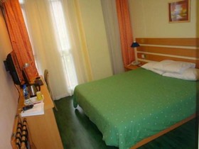 Home Inn Xiamen Railway Station Hubin East Road