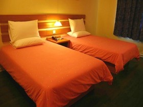Home Inn Xiamen Railway Station Hubin East Road