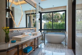 Renaissance Xiamen Resort & Spa