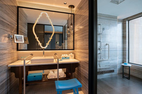 Renaissance Xiamen Resort & Spa