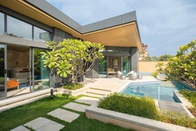 Renaissance Xiamen Resort & Spa