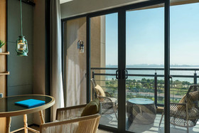 Renaissance Xiamen Resort & Spa