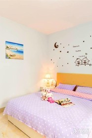 Small White Whale Inn