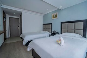 Starchain Zengcuoan Hotel