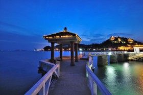 The Inn of Sky-blue Bay