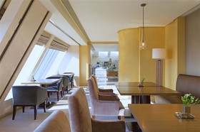 UrbanLiving Liborio