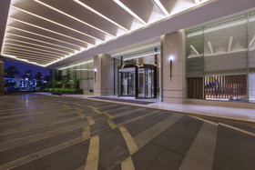 UrbanLiving Liborio