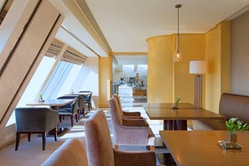 UrbanLiving Liborio