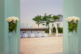 UrbanLiving Liborio