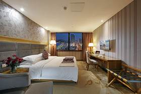 Xiamen Plaza