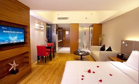 Yuzhou Camleon Hotel