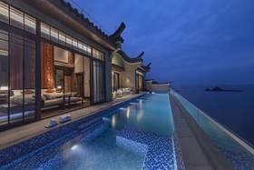 Angsana Zhuhai Phoenix Bay Hotel