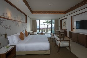 Angsana Zhuhai Phoenix Bay Hotel