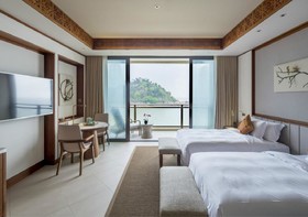 Angsana Zhuhai Phoenix Bay Hotel