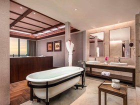 Angsana Zhuhai Phoenix Bay Hotel