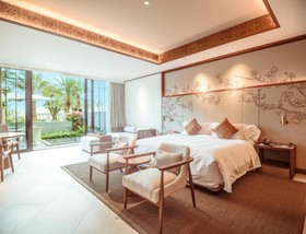 Angsana Zhuhai Phoenix Bay Hotel
