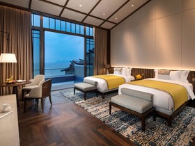 Angsana Zhuhai Phoenix Bay Hotel