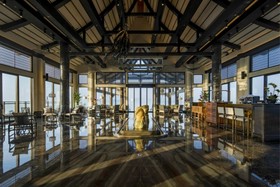 Angsana Zhuhai Phoenix Bay Hotel