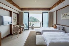 Angsana Zhuhai Phoenix Bay Hotel