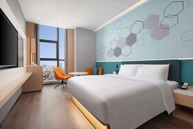 Days Inn by Wyndham Zhuhai Gongbei Port