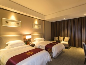 Experience Art Hotel