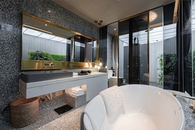 Hui Hotel