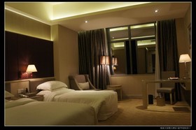 Paragon Holiday Hotel