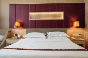 Paragon Holiday Hotel