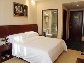 Vienna Hotel Zhuhai Xiangzhou Shishan Road