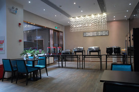 Yingshang Hotel Zhuhai Gongbei Branch