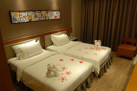 Yingshang Hotel Zhuhai Gongbei Branch