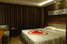 Yingshang Hotel Zhuhai Gongbei Branch