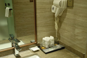 Yingshang Hotel Zhuhai Gongbei Branch