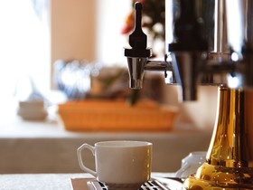 Zhuhai 365 Art Hotel