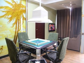 Zhuhai Platinum Holiday Hotel