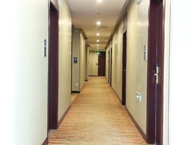 Zhuhai Platinum Holiday Hotel