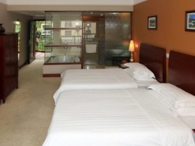 Paradise Hotel