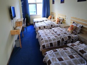 Due West Int'l Youth Hostel