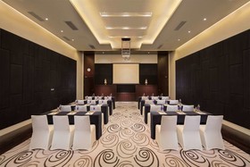 Hilton Linzhi Resort