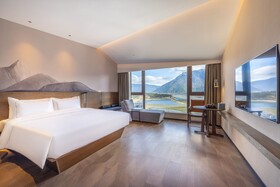UrCove by Hyatt Nyingchi