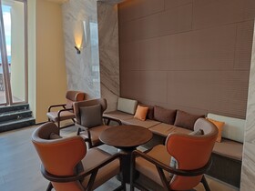 UrCove by Hyatt Nyingchi