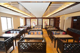 Tianyu Hidden Secret Theme Hotel