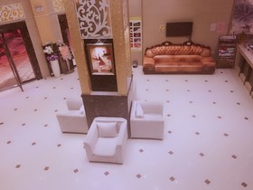Qinxin Holiday Hotel - Shangri-la