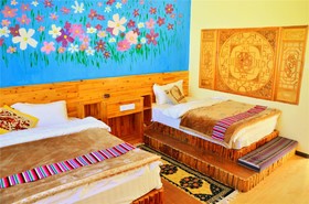Shangri-La Baita International Youth Hostel